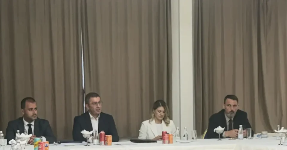 ГЛОБАЛЕН ИНВЕСТИТОР ВЛЕГУВА ВО МАКЕДОНИЈА: Мицкоски најави вложувања од 1,5 милијарди евра