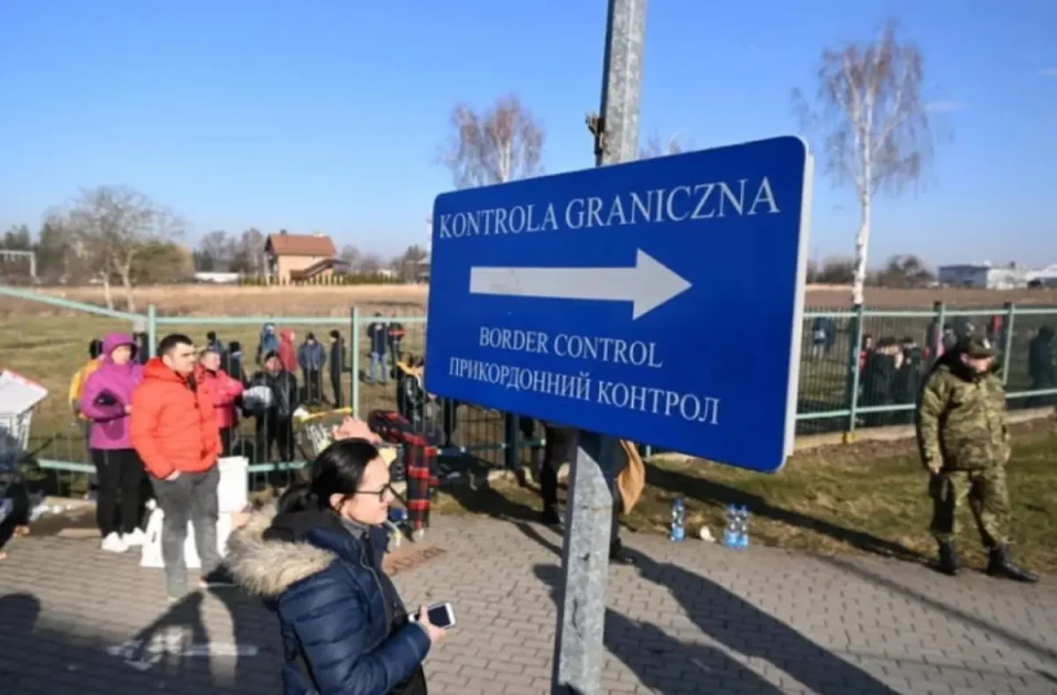 ПОЛСКА ГО ОГРАНИЧУВА ПАКТОТ НА ЕУ: Нема да прима дополнителни баратели на азил