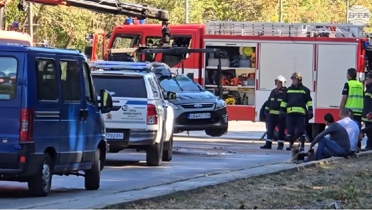 (ВИДЕО) СТРАШНА СООБРАЌАЈНА НЕСРЕЌА ВО СОФИЈА: Тројца загинати и најмалку 13 повредени
