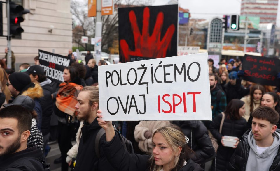 СРПСКИТЕ СТУДЕНТИ СЕ ПОДГОТВУВААТ И ЗА ПРЕТСЕДАТЕЛСКА ТРКА: Ќе имаат свој кандидат ако се распишат избори