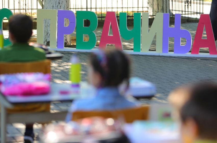 Општина Тетово: По 100 евра за секое прваче