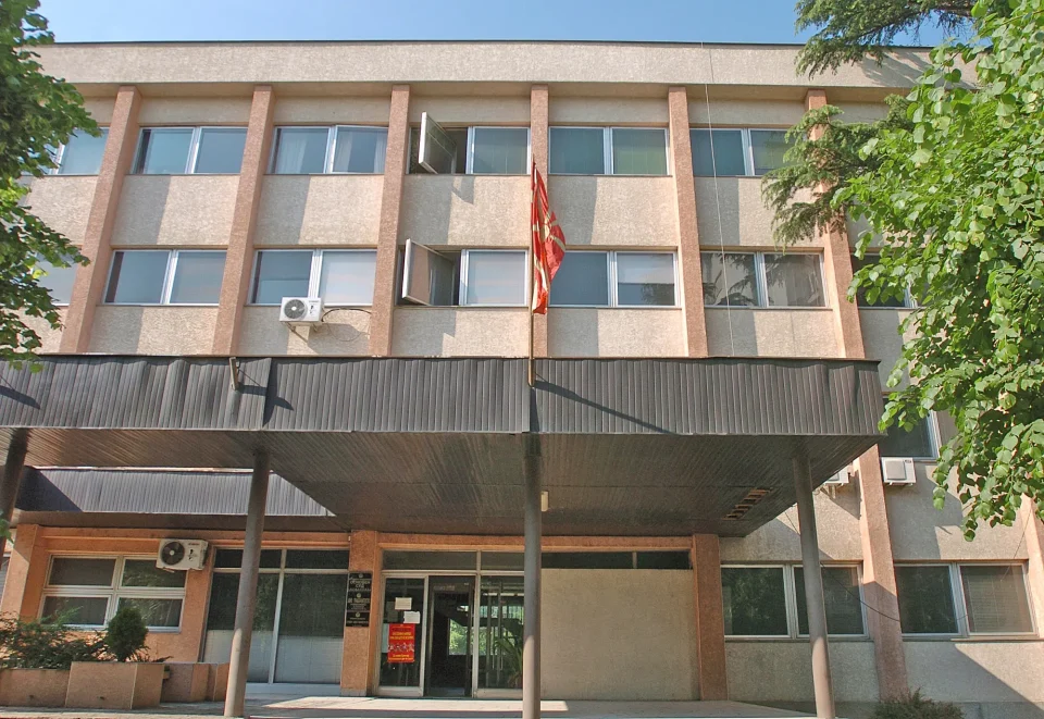 Седум и пол години затвор за Вангелица Илијевска која со нож ги уби сопругот и свекорот во Кратово