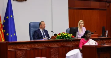 ДРУПАДИ МУРМУ СЕ ОБРАТИ ВО СОБРАНИЕТО: Демократијата ги обединува Индија и Македонија