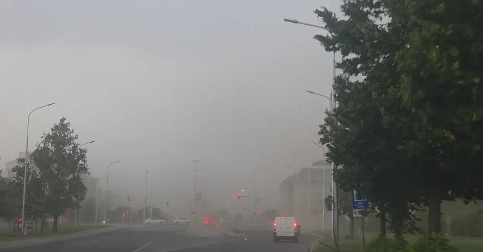 (ВИДЕО) Силно невреме во Скопје