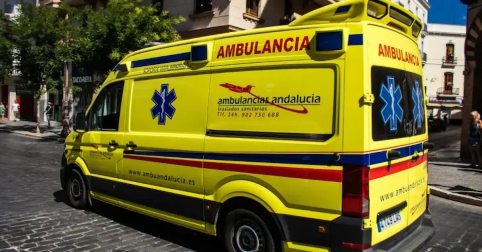ДЕТЕ ОД СРБИЈА СПАСЕНО ОД ДАВЕЊЕ ВО ГРЦИЈА: Дванаесетгодишник реанимиран по извлекувањето од морето