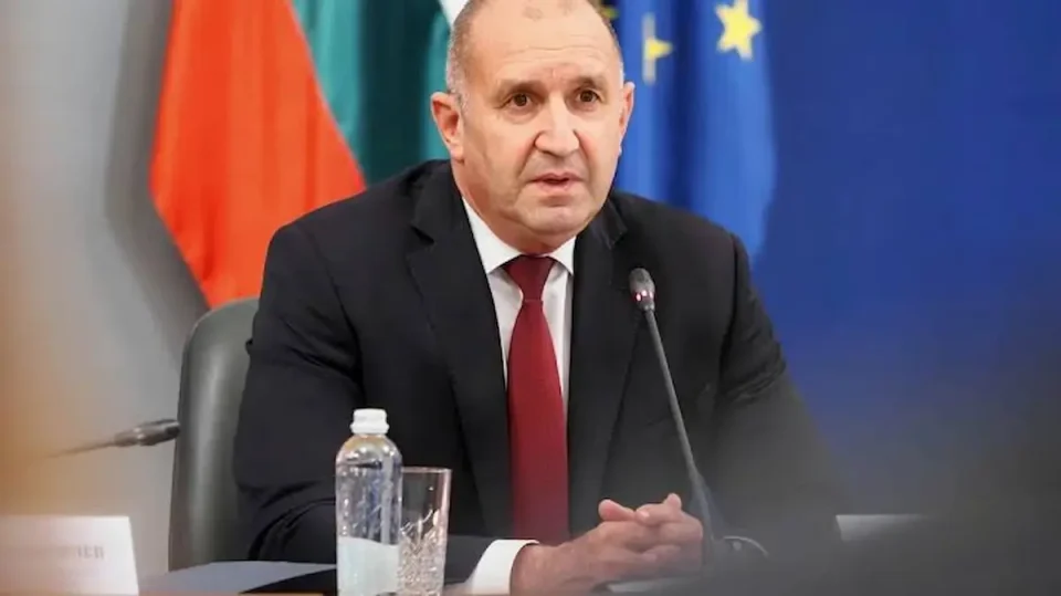 РАДЕВ МУ КАЖА „НЕ“ НА МАКРОН: Бугарија нема да биде дел од коалицијата за Украина