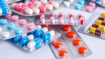 ОВИЕ ЛЕКОВИ НЕ СМЕАТ ДА СЕ МЕШААТ СО АЛКОХОЛ: Последиците можат да бидат опасни