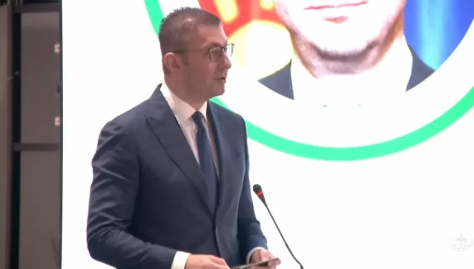 ОДРЖЛИВОСТА Е КЛУЧ ЗА РАСТОТ: Мицкоски порача дека новите економски политики се темел за конкурентна и стабилна држава