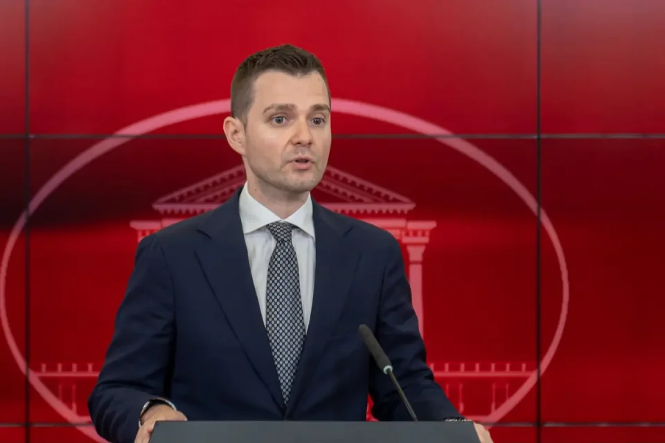 ПРОТОКОЛИТЕ НЕ СЕ ДЕЛ ОД ПРЕГОВАРАЧКАТА РАМКА: Муцунски за деблокадата на македонскиот евроинтеграциски процес