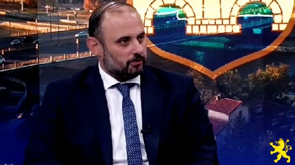 Со пуштање на мостот Генерал Михајло Апостолски и ставањето во функција на Градскиот воз, Скопје ќе добие поефикасен и побрз сообраќај, вели Ѓорѓиевски