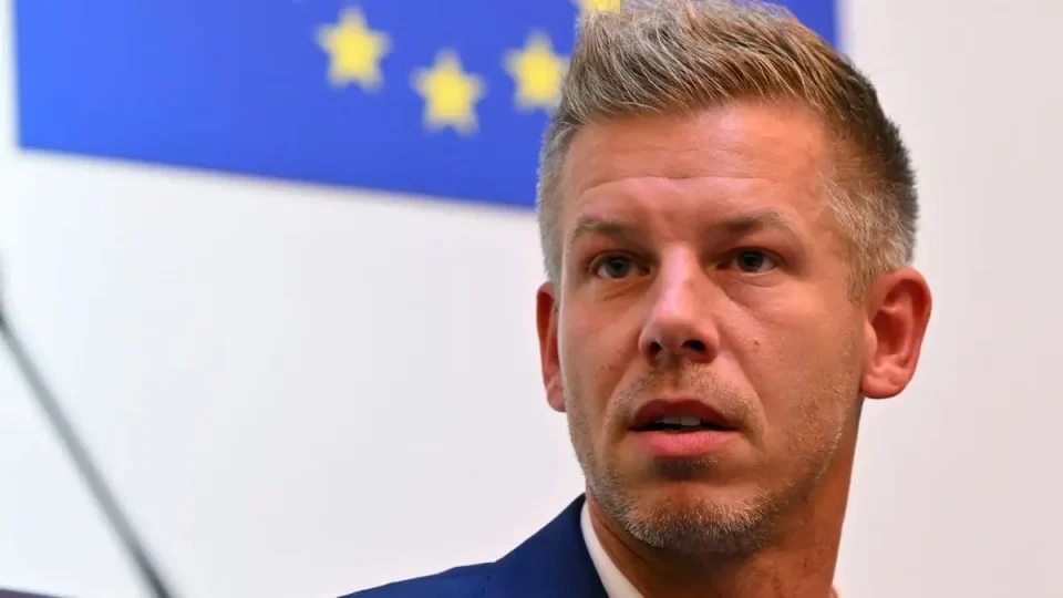 БУГАРСКИ ПРОФЕСОР АЛАРМИРА ЗА УНГАРСКАТА ПОДДРШКА ЗА МАКЕДОНИЈА: Изјавите на Маѓар не се добра вест за Бугарија