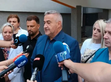 Клековски: Над 200 граѓани дневно бараат лекарска помош - нема епидемија додека не се утврди причината