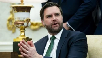 ИЗРАЕЛ НЕ САКА САД ДА ПОСТИГНАТ МИРОВЕН ДОГОВОР СО ИРАН: Џеј Ди Венс незадоволен од оцрнувањето на потпишаниот меморандум