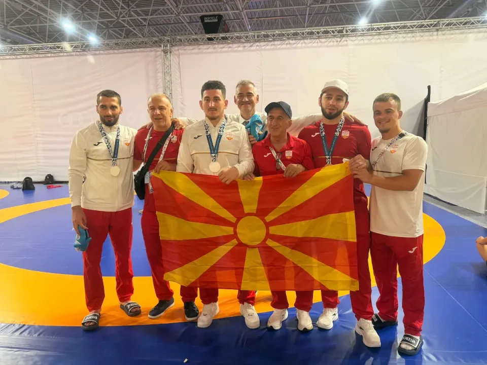 ТРИ МЕДАЛИ ЗА МАКЕДОНИЈА НА МЕДИТЕРАНСКИТЕ ИГРИ: Борачите Хајдари и Вејсели освоија сребро, а Магомедов бронза