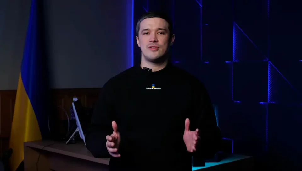РАЗРЕШЕНИОТ УКРАИНСКИ МИНИСТЕР ЗА ОДБРАНА: Полека ја губиме војната