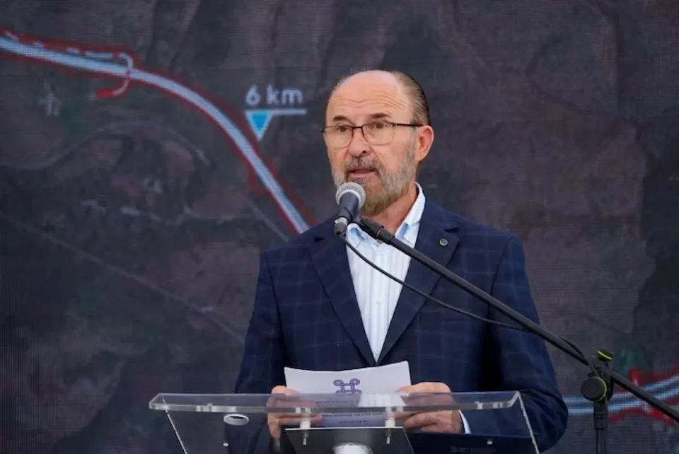 НАЈТЕШКАТА И НАЈСЛОЖЕНАТА ДЕЛНИЦА ОД 10,5 КМ ЌЕ ИМА 5 ТУНЕЛИ И 8 МОСТА: Почна изградбата на втората фаза од автопатот Скопје-Блаце, истакна Трајановски