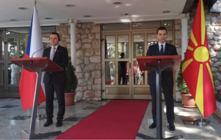 Мацинка: Приоритет на Чешка е Македонија што поскоро да стане членка на ЕУ
