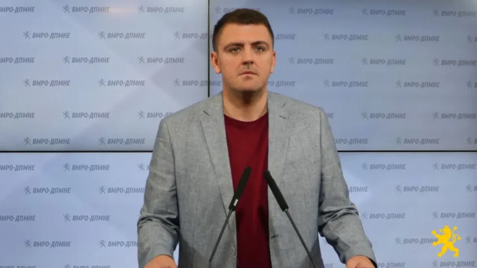 Попов: Покрај јавниот, намален и државниот долг за над 40 милиони евра кој сега е 51,7% од БДП