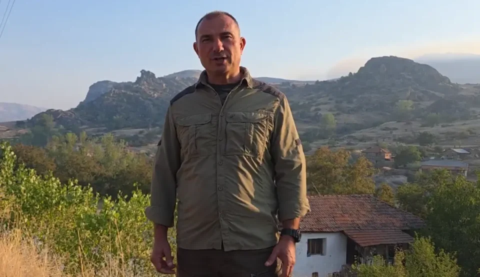(ВИДЕО) Изгаснат пожарот во околината на селото Лопатица, граѓаните да бидат особено внимателни поради висок ризик од пожари, апелира Ангелов