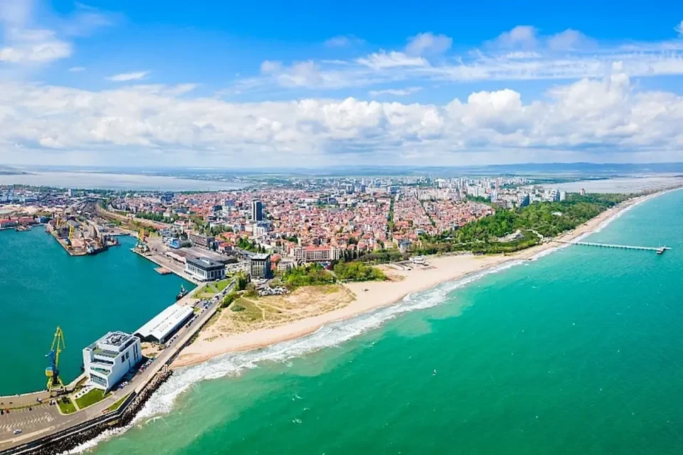 ЕВРОВИЗИЈА СЛЕДНАТА ГОДИНА ЌЕ СЕ ОДРЖИ НА БРЕГОТ НА ЦРНОТО МОРЕ: Градот Бургас е избран за домаќин на натпреварувањето