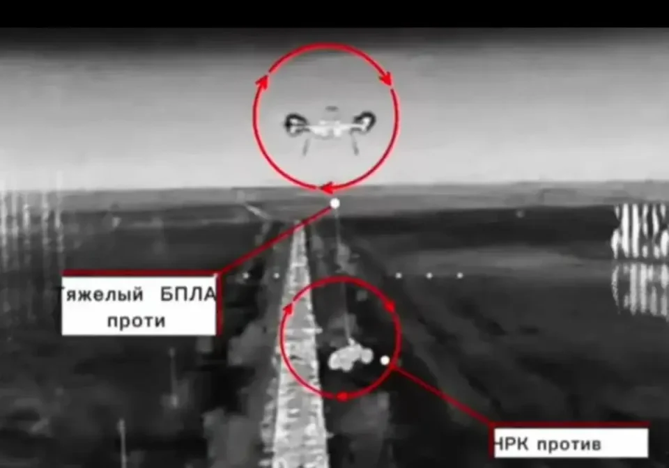 (ВИДЕО) УКРАИНЦИТЕ ЗА ПРВПАТ УПОТРЕБИЈА РЕВОЛУЦИОНЕРНА ТАКТИКА: Со робот ги нападнаа руските сили