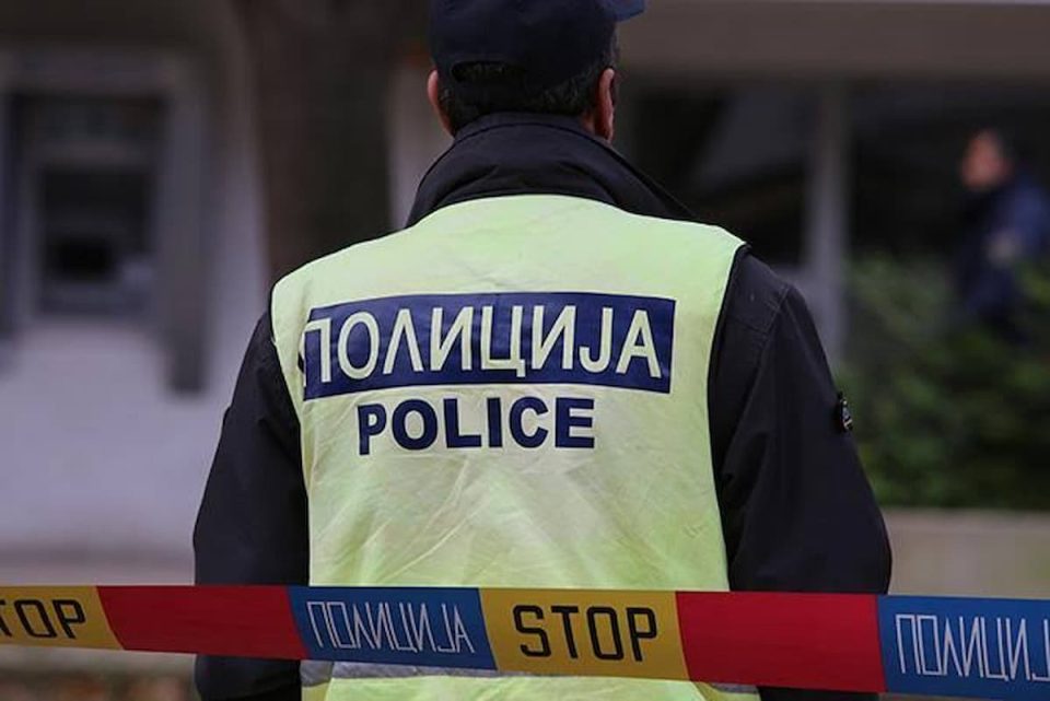 НАПАДНАЛЕ МАЛОЛЕТНИК ВО ОХРИД: Таткото вперил воздушна пушка кон групата, полицијата го привела