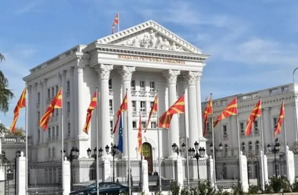 Влада: Ставот на Китановиќ е личен и неприфатлив, се очекува да го повлече