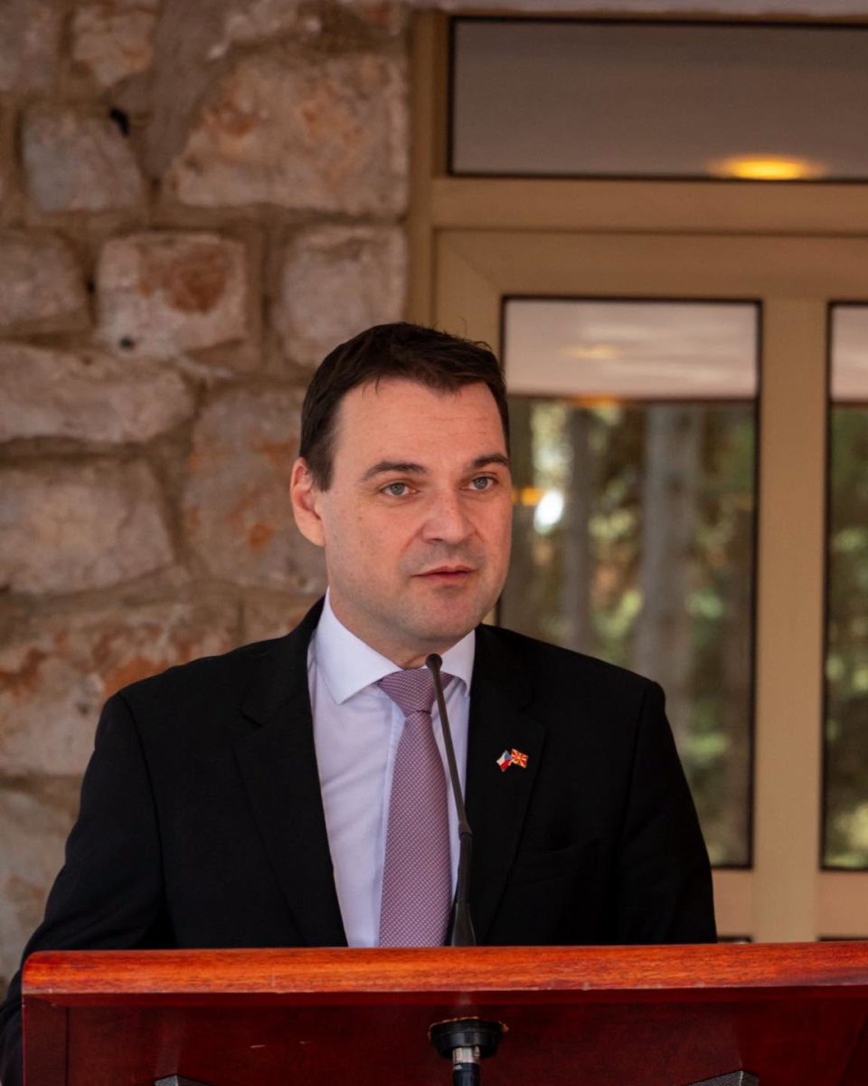 МАЦИНКА ОД ОХРИД: Миграцијата е проблем што ја погоди Европа