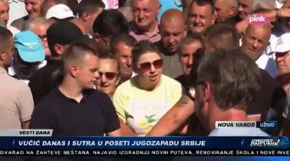 (ВИДЕО) ВУЧИЌ ДОБИ НЕПРИЈАТНО ПРАШАЊЕ ПРЕД КАМЕРИТЕ: Ми ветивте работа ако соберам доволно гласови