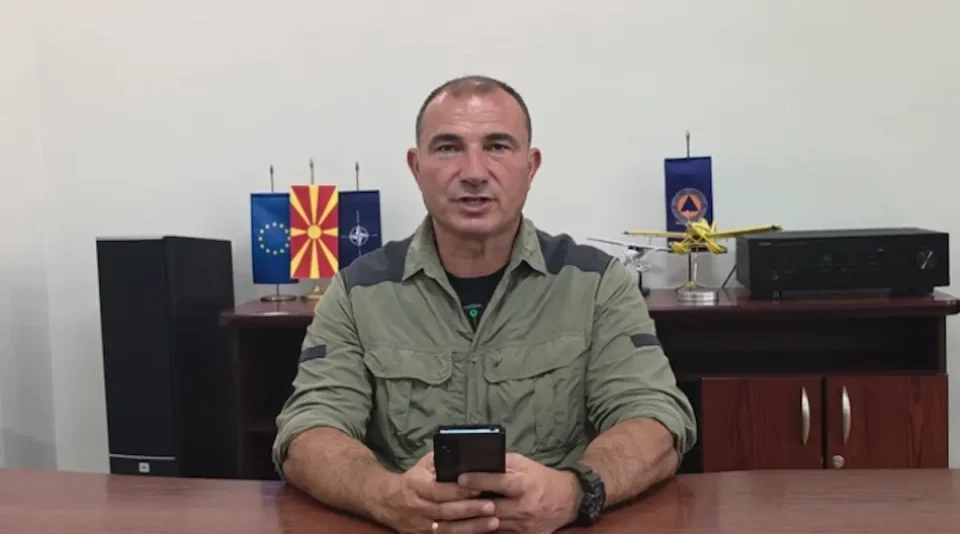 Ангелов: Најкомплексен за гасење е пожарот којшто сега гори на планината Китка, во моментов пет активни пожари