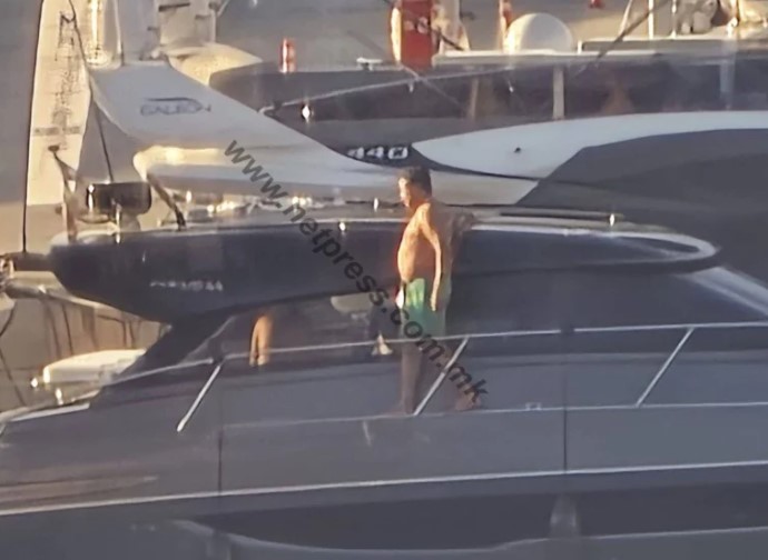 ВМРО ДПМНЕ: Филипче од јахтата на Заев од Егејот дава инструкции за ширење паника