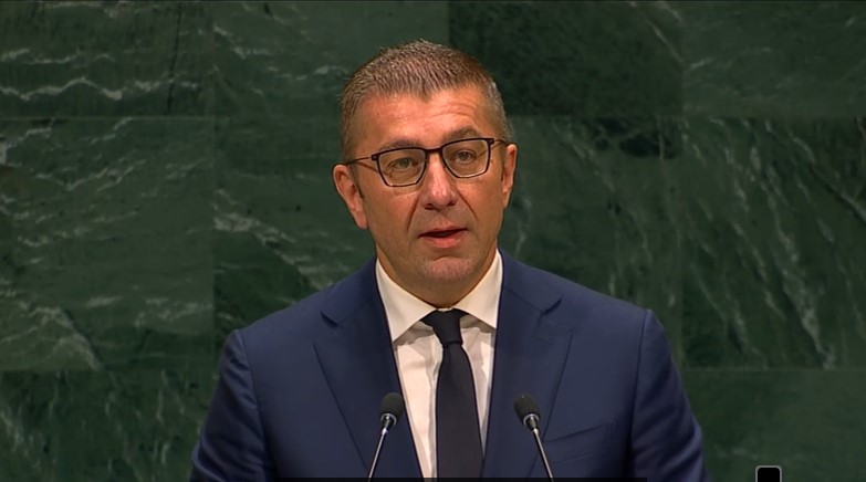КОРИДОРИТЕ 8 И 10 СЕ ШАНСА ЗА МАКЕДОНИЈА: Регионот не смее да остане геополитичка периферија, вели Мицкоски
