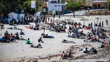 НАД 5.300 МИГРАНТИ СЕ ВРАТИЛЕ ВО МАРОКО: Шпанија отвора нови места во центрите за сместување