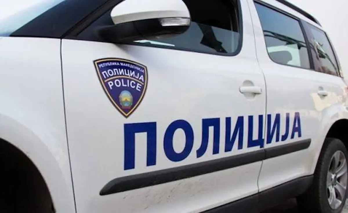 ВОЗЕЛ СО 2,09 ПРОМИЛИ И БЕЗ ВОЗАЧКА ДОЗВОЛА: 67-годишник со „форд“ излетал од патот во Кадрифаково