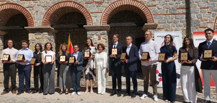 Сиљановска-Давкова: Од нас зависи дали најдобрите инженери ќе останат во земјата, тие се непроценлив капитал на државата
