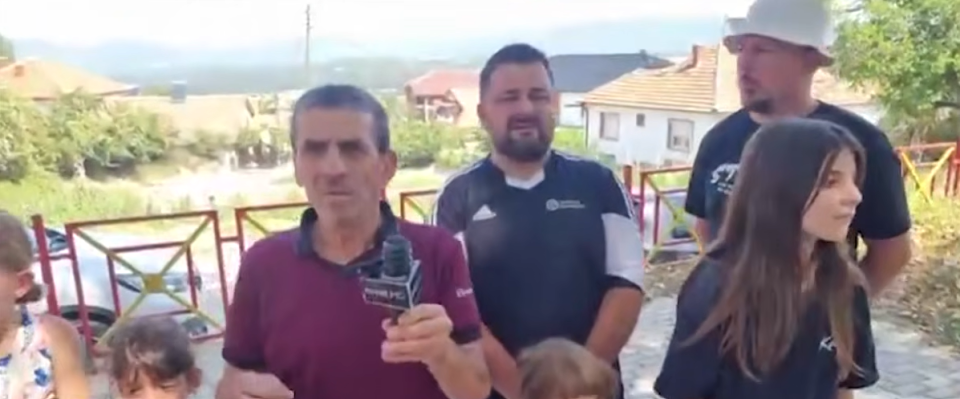 (ВИДЕО) ОКОЛУ 20 ДЕЦА НЕ ТРГНАА НА УЧИЛИШТЕ ВО КОНЧЕ: Родителите тврдат дека некои неправедно ја повторуваат годината