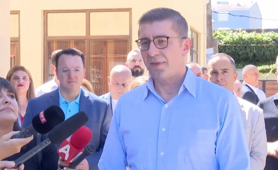 (ВИДЕО) Мицкоски: Извозот расте побрзо од увозот, трговскиот дефицит се намалува