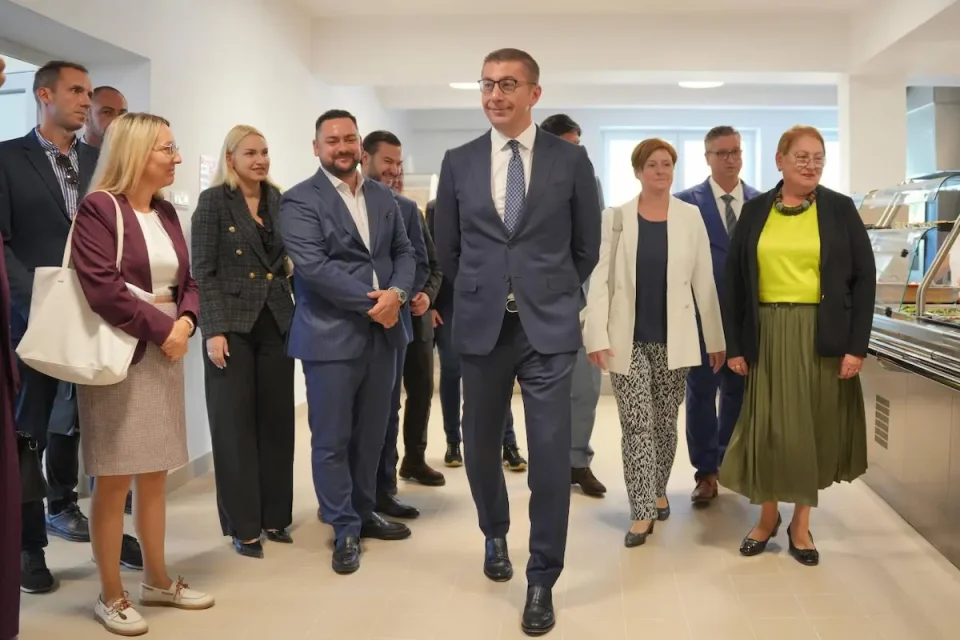 (ФОТОГАЛЕРИЈА) ПУШТЕН Е ВО УПОТРЕБА СТУДЕНТСКИОТ ДОМ „СТИВ НАУМОВ“: 1.150 студенти добиваат современи услови за живот и студирање