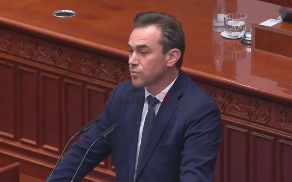 ИСПЛАТЕНИ ОКОЛУ 90% ОД СУБВЕНЦИИТЕ ЗА ЗЕМЈОДЕЛЦИТЕ: Серафимовски најави засилени контроли и одговорност за злоупотребите