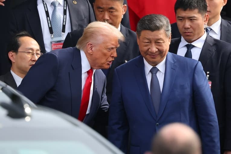 (ВИДЕО) ТРАМП МУ ПОНУДИЛ АМЕРИКАНСКО ОРУЖЈЕ НА СИ: Шокантно откритие на амбасадорот Пердју