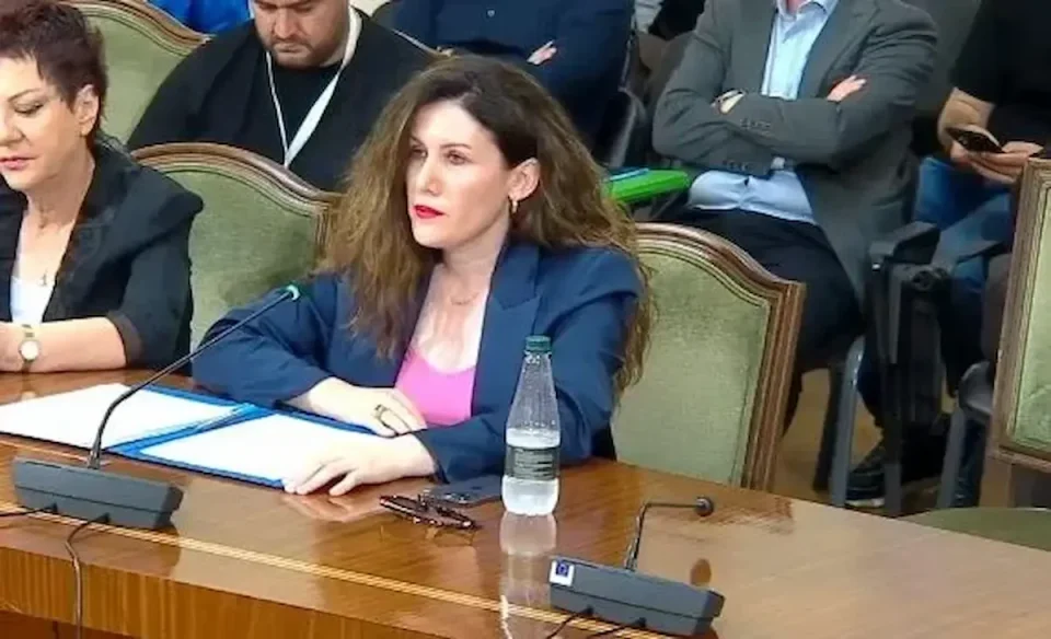 ОСОМНИЧЕНА ЗА ОТКРИВАЊЕ ДРЖАВНИ ТАЈНИ: Уапсена шефицата на албанската тајна служба, Влора Хисени