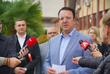ПРИЛЕПСКИОТ МЕРМЕР ЌЕ СЕ ПРЕВЕЗУВА СО ТОВАРНИ ВОЗОВИ: Николоски најави дека подготовките се во финална фаза