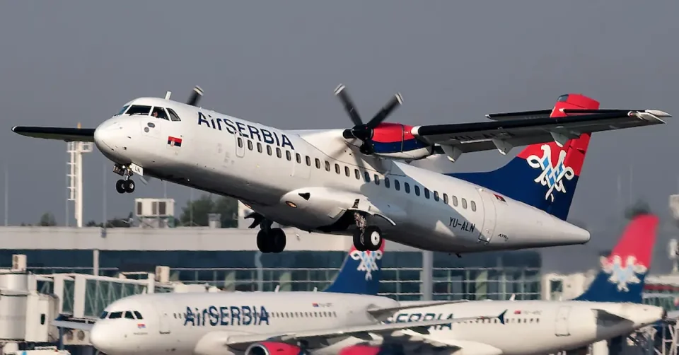 ЗАКАНАТА ЗА БОМБА БИЛА „ШЕГА“: Уапсениот патник го признал тоа, авионот полетал за Белград