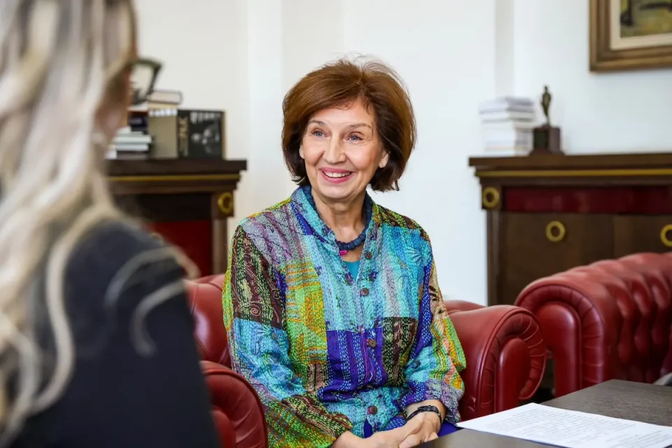 Ставот на Сиљановска-Давкова за правото на абортус останува непроменет
