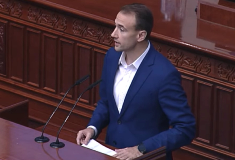 (ВИДЕО) ФАКТИ, АРГУМЕНТИ И ВИСТИНА: Стојаноски во 3 минути за моралниот кредибилитет на СДСМ