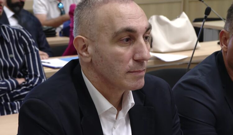 СУДОТ НЕ МУ ГО ВРАТИ ПАСОШОТ НА ГРУБИ: Има и забрана да го напушта Скопје