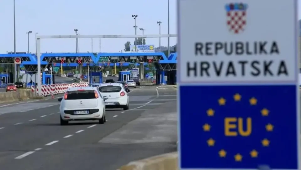 ХРВАТСКА ПОДГОТВУВА ПОВИСОКИ СООБРАЌАЈНИ КАЗНИ: За нелегални трки се предлагаат до 5.000 евра или затвор