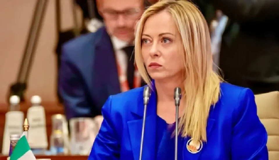 МЕЛОНИ ИЗРАЗИ СОЛИДАРНОСТ СО ПОЛИЦИЈАТА: Градоначалникот на Милано загрижен по судирите на протестите