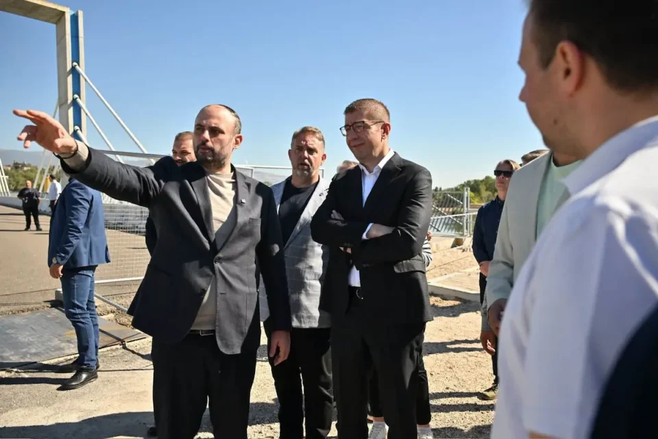 Мостот на „Љубљанска“ во функција до крајот на годината најави Ѓорѓиевски