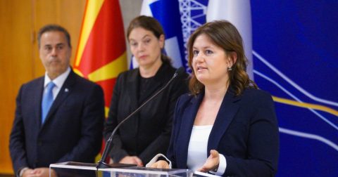 СКОПЈЕ И СОФИЈА ЈА ЗАЈАКНУВААТ ЕНЕРГЕТСКАТА ВРСКА: Фокус на батериски системи и нова интерконекција договорени на самитот во Белград